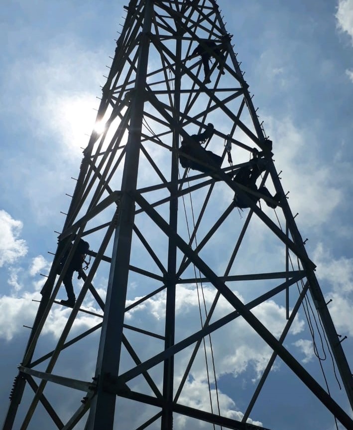 Estructuras y Barrajes